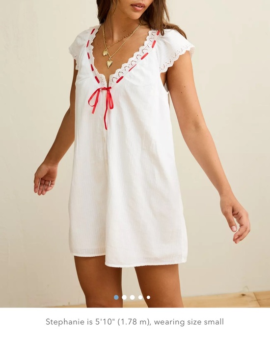 American Eagle Outfitters Dresses & Skirts - American Eagle Outfitters White Cotton Dress with Red Ribbon Accents